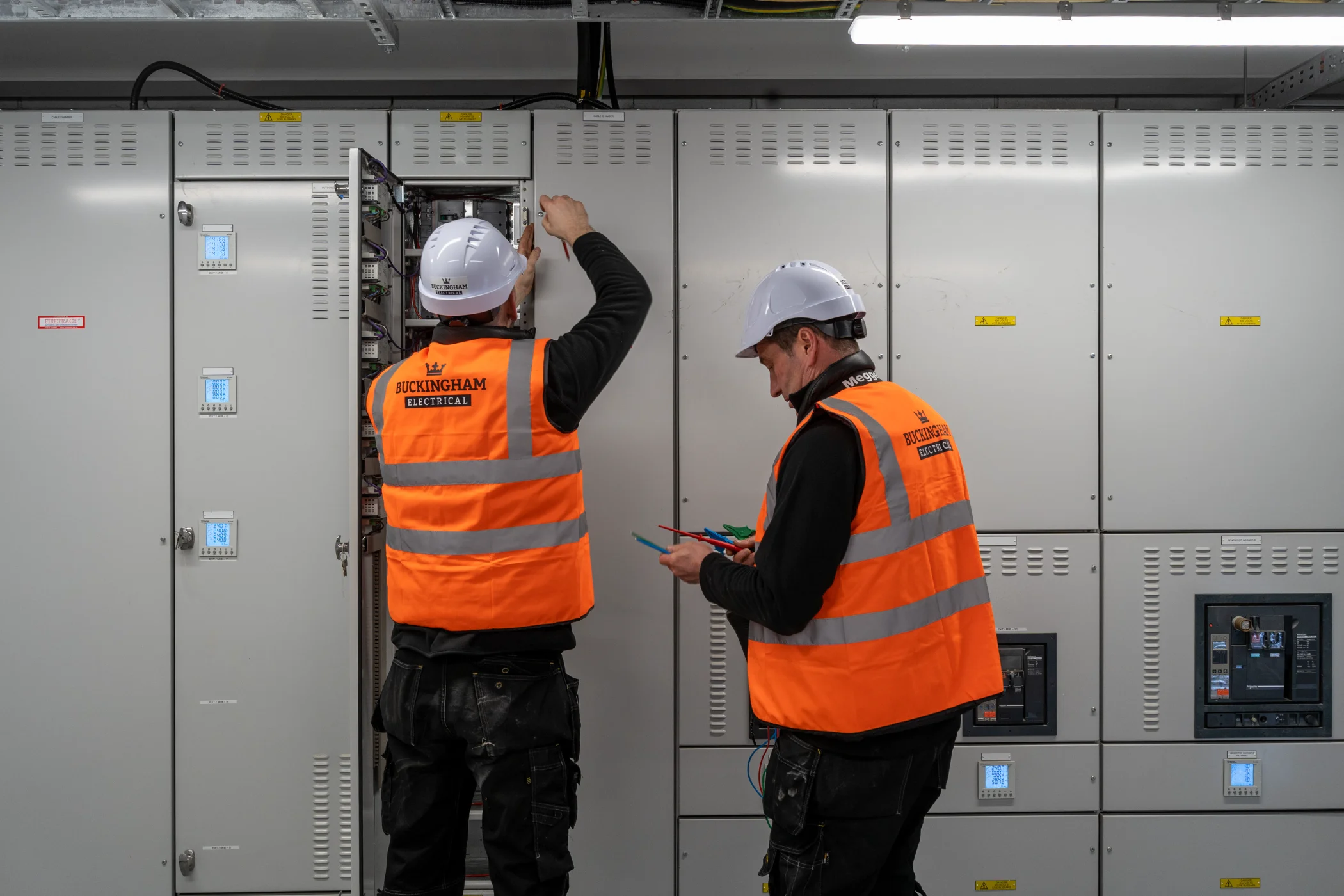 Buckingham Electrical electrician at work