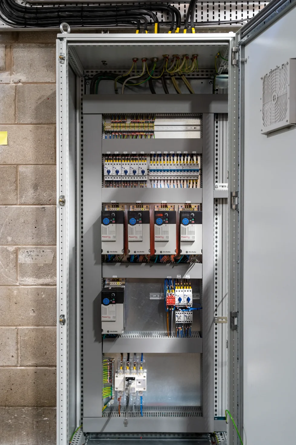 Electrical installation of a new processing line for category 3 material — project photo 7