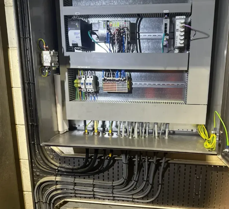 Electrical installation of a new processing line for category 3 material — project photo 5
